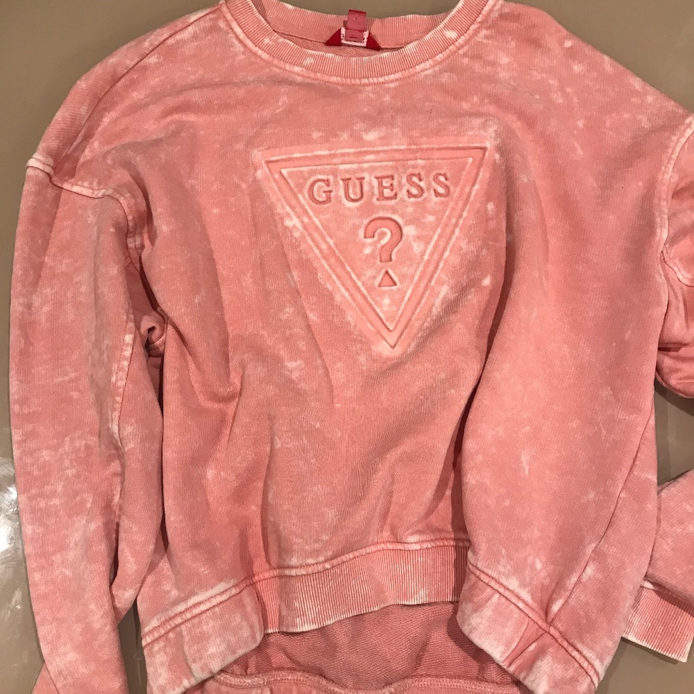 Guess hoodie women size med, new without tags.